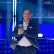 Claps Vince GIF - Claps Vince Family Feud Canada GIFs