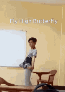 Fly Butterfly GIF - Fly Butterfly Gelo GIFs