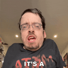 It'S A Personal Issue Ricky Berwick GIF - It'S A Personal Issue Ricky Berwick Therickyberwick GIFs