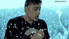 Very Cold Freezing GIF - Very Cold Freezing Snow GIFs