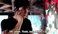 Hey Whats Up Alec Lightwood GIF - Hey Whats Up Alec Lightwood Matthew Daddario GIFs