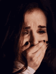 Zoey Deutch Crying GIF - Zoey Deutch Crying Cry GIFs