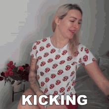 Kicking Things Off Tracy Kiss GIF - Kicking Things Off Tracy Kiss Lets Begin GIFs