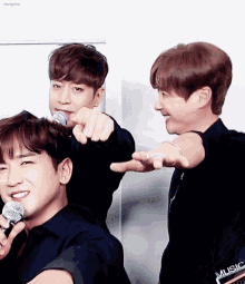 Shinhwa Cute GIF - Shinhwa Cute Funny Moments GIFs