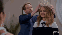 Rown Crowned GIF - Rown Crowned Queen GIFs