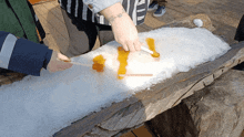 Tire Maple Syrup GIF - Tire Maple Syrup Sirop D'érable GIFs