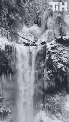 Winter Waterfall GIF - Winter Waterfall Snow Mountain GIFs
