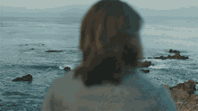Turn Around Look Back GIF - Turn Around Look Back Expecting GIFs