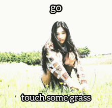 Txtredvelvet Synluvs Joyredvelvet Txttaehyun Taehyun Sooyoung Grass Funny GIF
