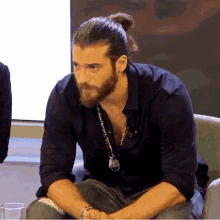 Can Yaman Pointing GIF - Can Yaman Pointing Handsome GIFs