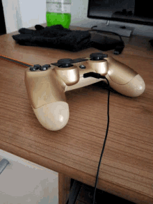 lolo play station game controller