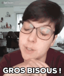 Bisous Mamflower GIF - Bisous Mamflower Gros Bisous GIFs