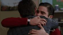 Abraço Entre Homens GIF - Darren Criss Hug Glee GIFs