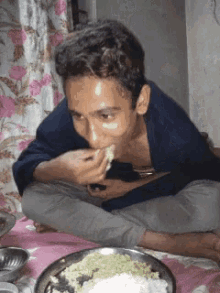 Man Eating GIF - Man Eating Sagor GIFs
