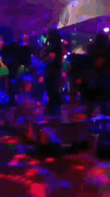 At The Club Dansing GIF - At The Club Dansing Night Club GIFs