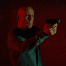 Shooting A Gun James Knight GIF - Shooting A Gun James Knight Bruce Willis GIFs
