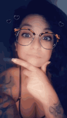 Glasses Snapchat GIF - Glasses Snapchat Hmmm GIFs