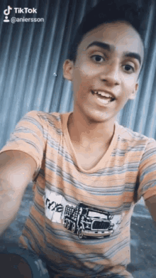 Smile Selfie GIF - Smile Selfie Aniersson GIFs