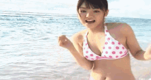 海岸　海　自由　道重さゆみ Sayumi Michishige モーニング娘 GIF - Sayumi Michishige Beach Ocean GIFs