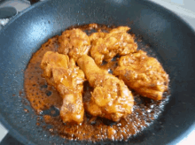 양념치킨 닭다리 GIF - Seasoned Chicken Korean Fried Chicken Yangnyeom Chicken GIFs