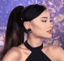Musediet Ariana GIF