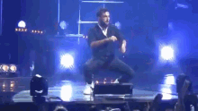Marco Mengoni Dance GIF - Marco Mengoni Dance Balla GIFs