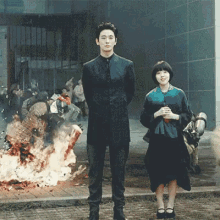 김향기 주지훈 화재 신과함께 영화 GIF - Kim Hyanggi Ju Jihoon Fire GIFs