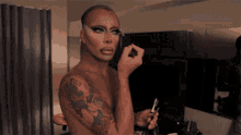 Gay Makeups Make Up GIF - Gay Makeups Make Up ແຕ່ງຫນ້າ GIFs