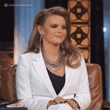 feeling the music michele romanow dragons den swaying grooving