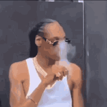 Cannibis Security GIF - Cannibis Security Weed GIFs