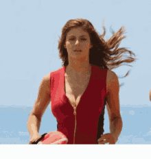 Alexandra Daddario Running GIF - Alexandra Daddario Running Baywatch GIFs