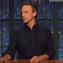 What Gives Seth Meyers GIF - What Gives Seth Meyers Late Night With Seth Meyers GIFs