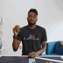 Snap Marques Brownlee GIF - Snap Marques Brownlee Finger Snapping GIFs