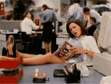 Typing Gif GIF - Typing Gif Datingtheenemy GIFs
