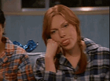 That70s Show Donna GIF - That70s Show Donna Blow Gum GIFs