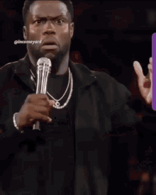 Kevin Hart Whore GIF - Kevin Hart Whore House GIFs