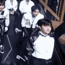 Stray Kids Seungmin GIF - Stray Kids Seungmin Kingdom GIFs
