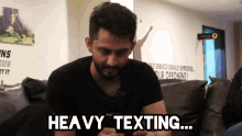 Digital Pratik Heavy Texting GIF - Digital Pratik Heavy Texting Texting GIFs