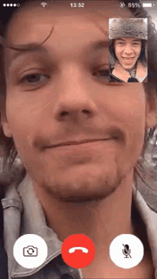 One Direction Facetime GIF - Facetime One Direction Harry Styles GIFs