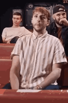 Maxenss Rire GIF - Maxenss Rire Sourire GIFs