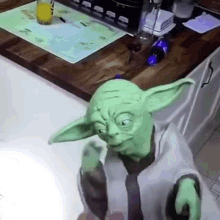 Yoda Yoda Slap GIF - Yoda Yoda Slap Slapping Yoda GIFs