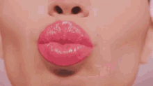 Muah GIF - Kiss Muah Lipstick GIFs