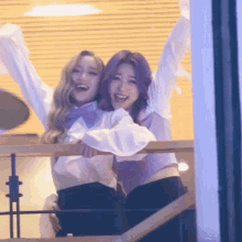 gowon choerry loona loonaprint looners