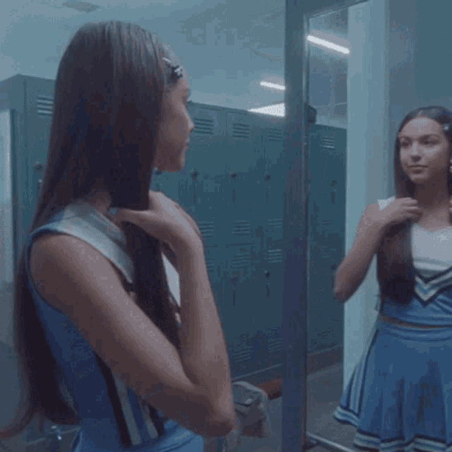 Looking At The Mirror Olivia Rodrigo GIF - Looking At The Mirror Olivia  Rodrigo Good4U Song - Discover & Share GIFs