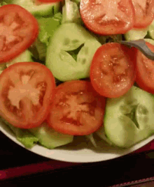 Que Rico GIF - Que Rico Salad GIFs