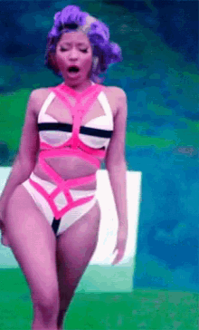Nicki Minaj Sashay GIF - Nicki Minaj Sashay Work It GIFs