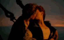 Kiss Leonardo GIF - Kiss Leonardo Kate GIFs