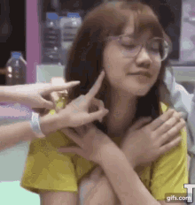 Namsaibnk48 Pose GIF