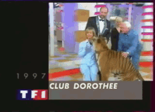 Club Dorothee Hug GIF - Club Dorothee Hug Tiger GIFs