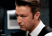 Sonny Carisi Carisibot GIF - Sonny Carisi Carisibot Frustrated GIFs